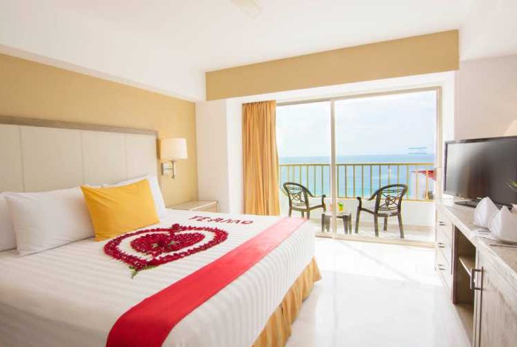 Reservaciones del Hotel Tesoro Ixtapa. Cuartos del Hotel Tesoro Ixtapa. Habitaciones del Hotel Tesoro Ixtapa. Paquetes del Hotel Tesoro Ixtapa. Restaurantes del Hotel Tesoro Ixtapa. Actividades del Hotel Tesoro Ixtapa. Tesoro Ixtapa Hotel Todo Incluido. Galería de fotos del Hotel Tesoro Ixtapa. Comentarios y opiniones del Hotel Tesoro Ixtapa. Ubicación del Hotel Tesoro Ixtapa. Teléfono del Hotel Tesoro Ixtapa